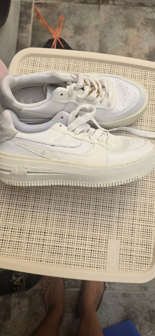 Zapatillas Nike Air Force 1 Blancas Doradas