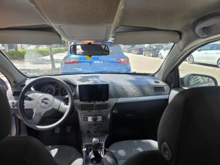 Opel Astra 2004