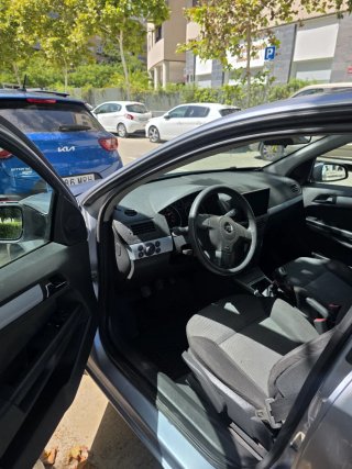 Opel Astra 2004