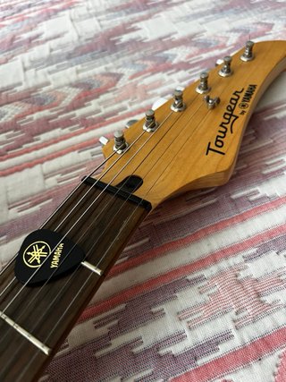 Kit de iniciación Guitarra Eléctrica Yamaha.