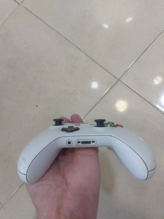 Mando Xbox One para reparar