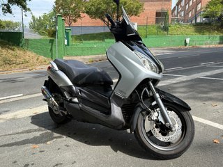 Yamaha Xmax 125i (15.400km)