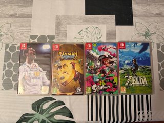Nintendo Switch Amarilla + Ring Fit Adventure