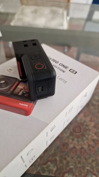 Insta360 ONE RS Twin Edition Action Cam
