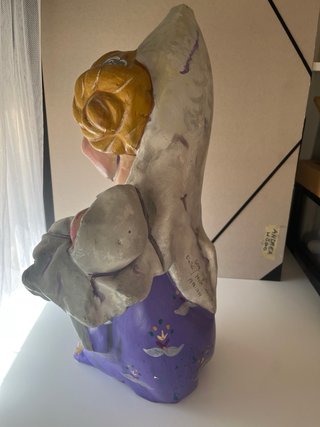 Ninot de falla figura mujer con bebé año 1989