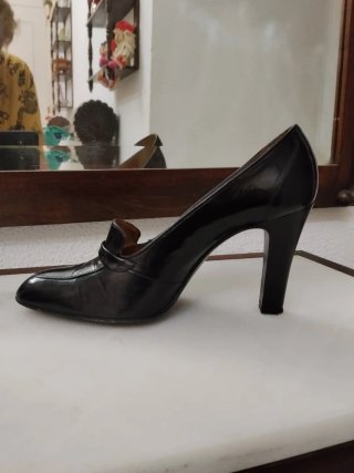 Zapatos de piel negros Talla 35