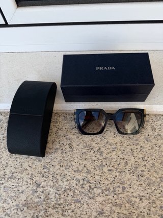 Gafas de sol Prada mujer
