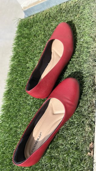 Zapatos Azafata, rojo burdeos