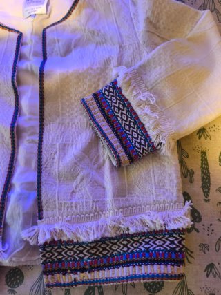Chaqueta Zara Corte Chanel,color Cremita