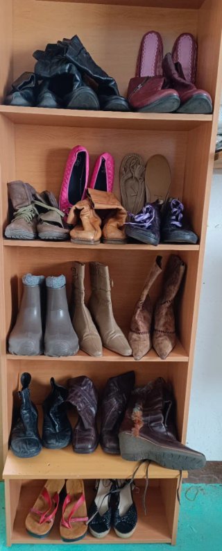 Lote Botas, Zapatos y Sandalias Talla 39-40