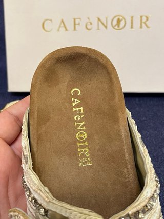 Ciabatte CafèNoir vera pelle Beige/Oro Tg 37
