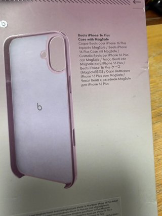 Funda Beats con MagSafe para el iPhone 16 Plus