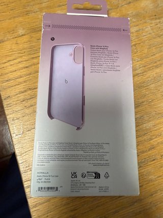 Funda Beats con MagSafe para el iPhone 16 Plus