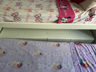 Letto a castello con cassetti