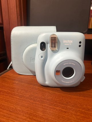 Cámara Instax Mini 11 Azul Fujifilm