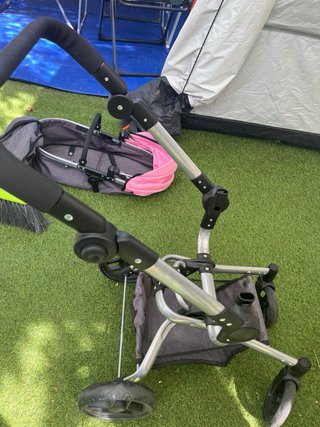 Carrito de muñecas