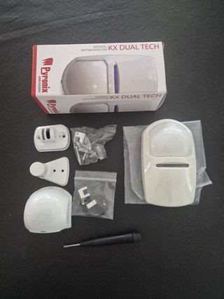 Detector Movimiento Hikvision Pironix KX15DTAM