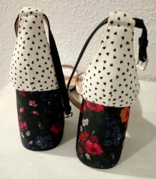 Sandalias de tacón multicolor