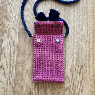 Bolso artesanal para móvil con lazo
