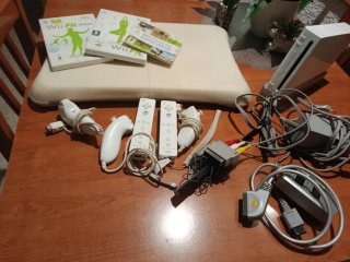 Consola Wii + Tabla + Juegos