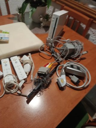 Consola Wii + Tabla + Juegos