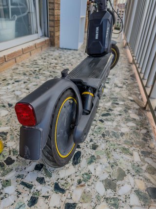 Segway Ninebot MAX G2 + Batería extra 30Ah