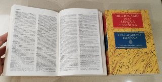 Diccionario RAE de la lengua española. Tomo 1 y 2
