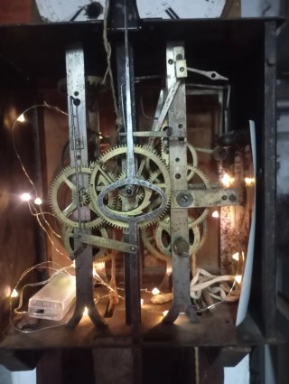 Reloj de pared antiguo