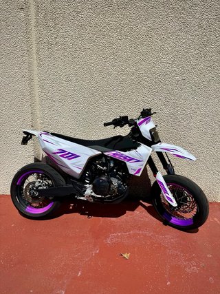 Husqvarna 701 2024