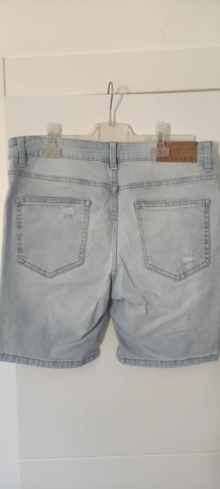 Bermuda vaquera Bershka