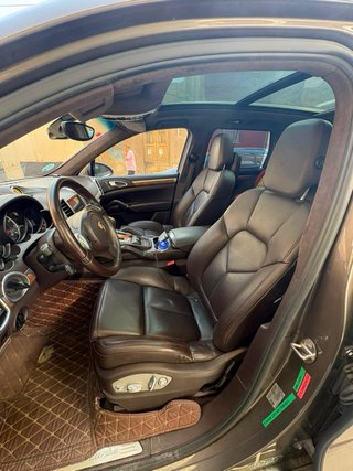Porsche Cayenne 2013