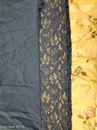 Camicetta donna blu con pizzo