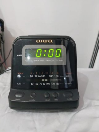 Radio Despertador Aiwa FR-A250