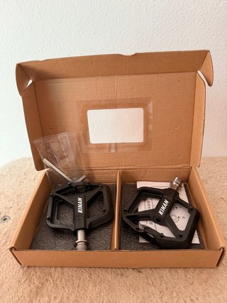 Pedales Bicicleta KINAN Aluminio Nuevos