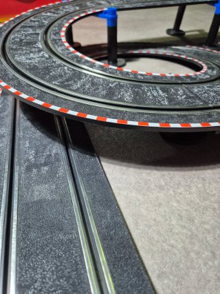 Scalextric Compact Spirales