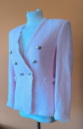 Blazer tweed rosa claro botones plateados M/L