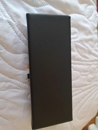 Funda de gafas BOSS negra