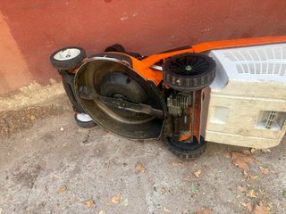 Cortacésped Stihl Naranja RM 655 YS