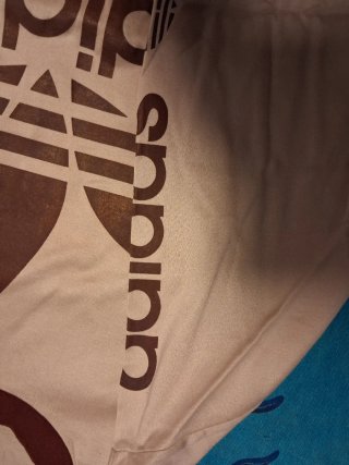 Camiseta Adidas Vintage Beige Talla M