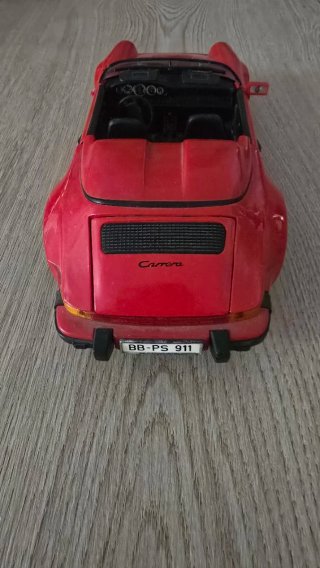 Porche 911 Speedster de colección rojo