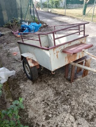 Carro antiguo de Pascualín, comedero de caballos