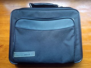 Acer Aspire One D255 Netbook + Cargador + Funda