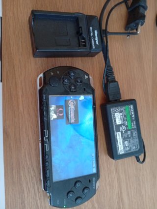 PSP 2000 Negra con Batería