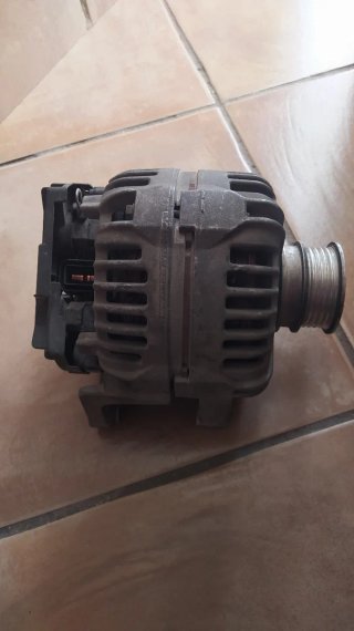 Alternador Bosch 100A Opel Astra H
