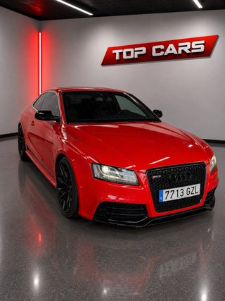 Audi RS5 2011