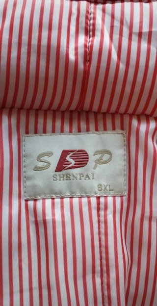 Parka Roja 6XL Nueva