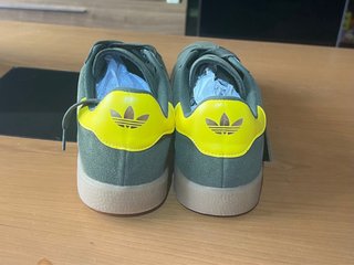 Adidas Gazelle verdes y amarillas