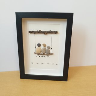 Cuadro artesanal familia columpio - Hecho a mano