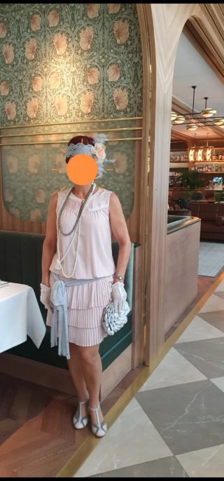 Vestido estilo años 20 nude