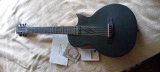 Guitarra Enya Nova Go Negra